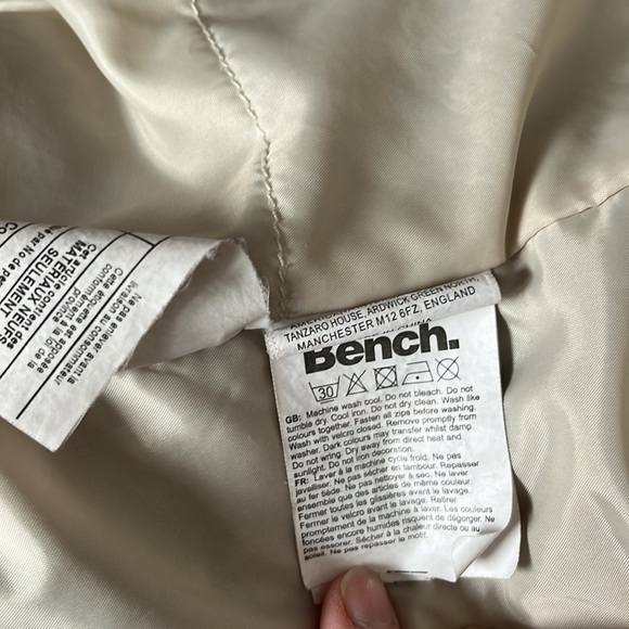 Kids Bench Jacket - Picture 4 of 5